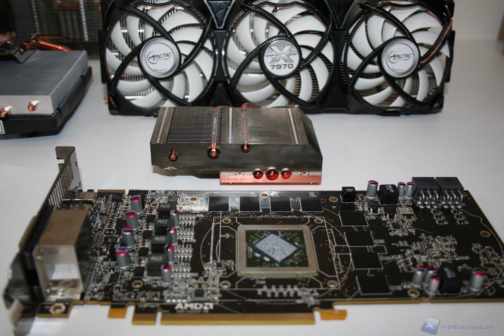 00053 ARCTIC COOLING ACCELERO XTREME 7970 WWW.XTREMEHARDWARE.COM