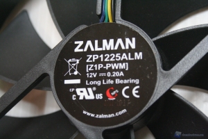 00032 ZALMAN_LQ320